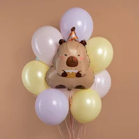 Figurina Capibara Party