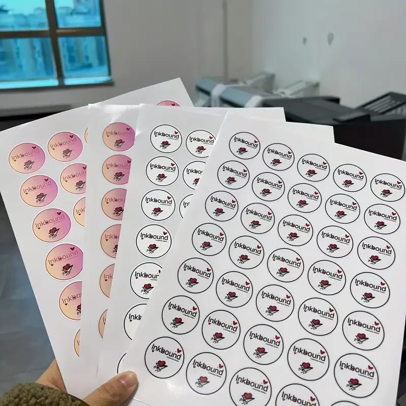 Autocolante personalizate 2