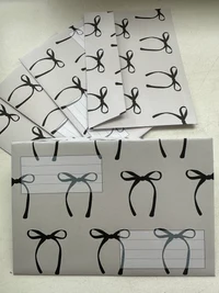 Конверт для денег с рисунком бантика 2