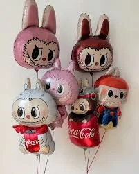 Balon din folie „Labubu cu Cola” alb 2